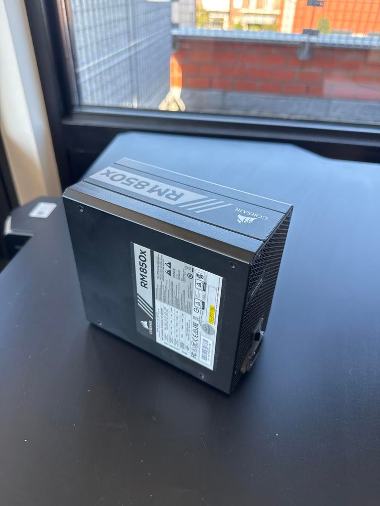 Corsair RM850x Voeding - Modulair, 850W, 80 Plus Gold, Ophalen of Verzenden, Zo goed als nieuw