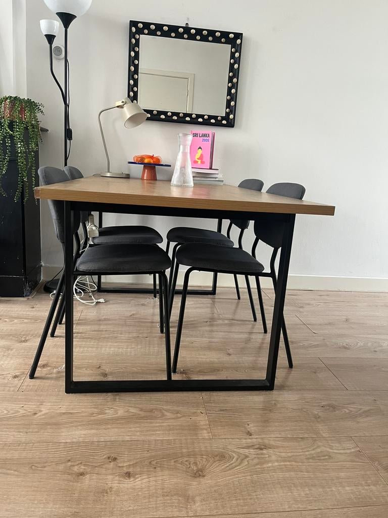 Eiken houten Jysk tafel 160x90 + stoelen!, Ophalen, Gebruikt