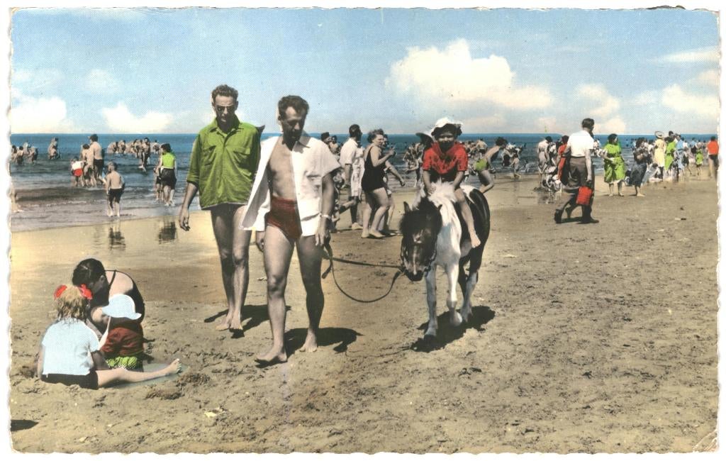 967136 Hoek van Holland 1961 Strand, Ophalen of Verzenden, 1960 tot 1980, Gelopen, Zuid-Holland