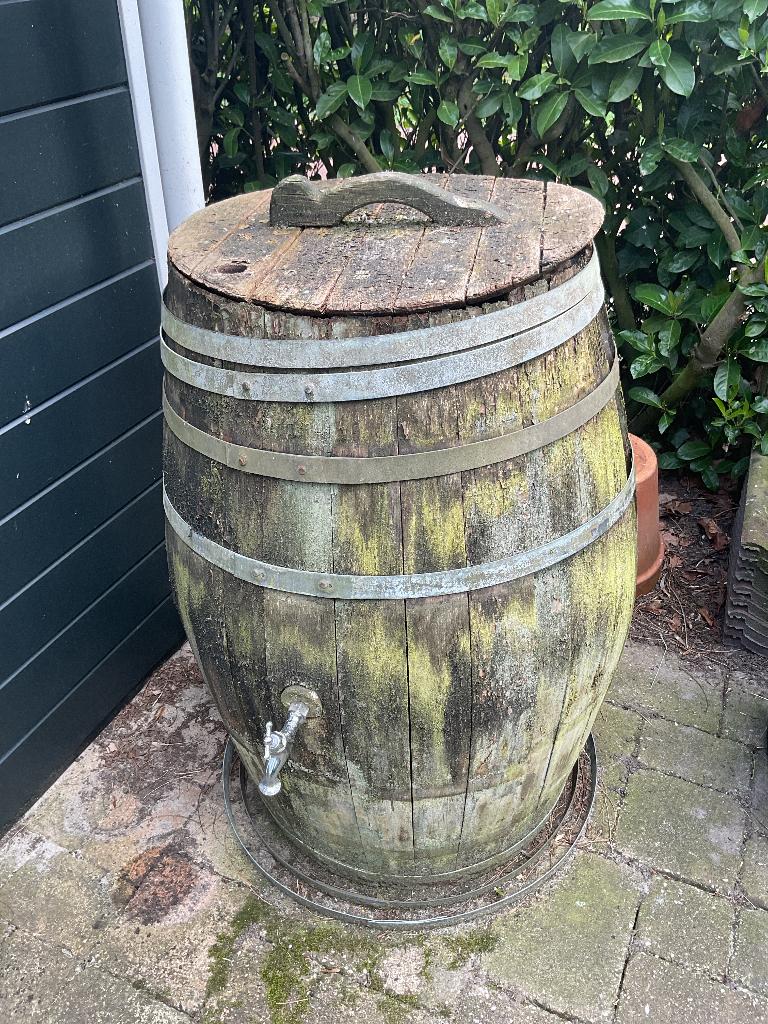 Houten regenton, Tuin en Terras, Regentonnen, Gebruikt, Hout, 150 liter of meer, Met kraantje, Ophalen