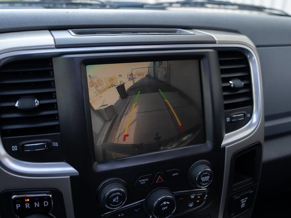 Dodge Ram 1500 3.6 V6 Quad Cab 6'4 - PANORAMA - STUUR / STOE, Auto's, Automaat, Achterwielaandrijving, Gebruikt, Zwart