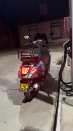 Vespa sprint, Fietsen en Brommers, Ophalen, Gebruikt, Maximaal 45 km/u, Vespa S