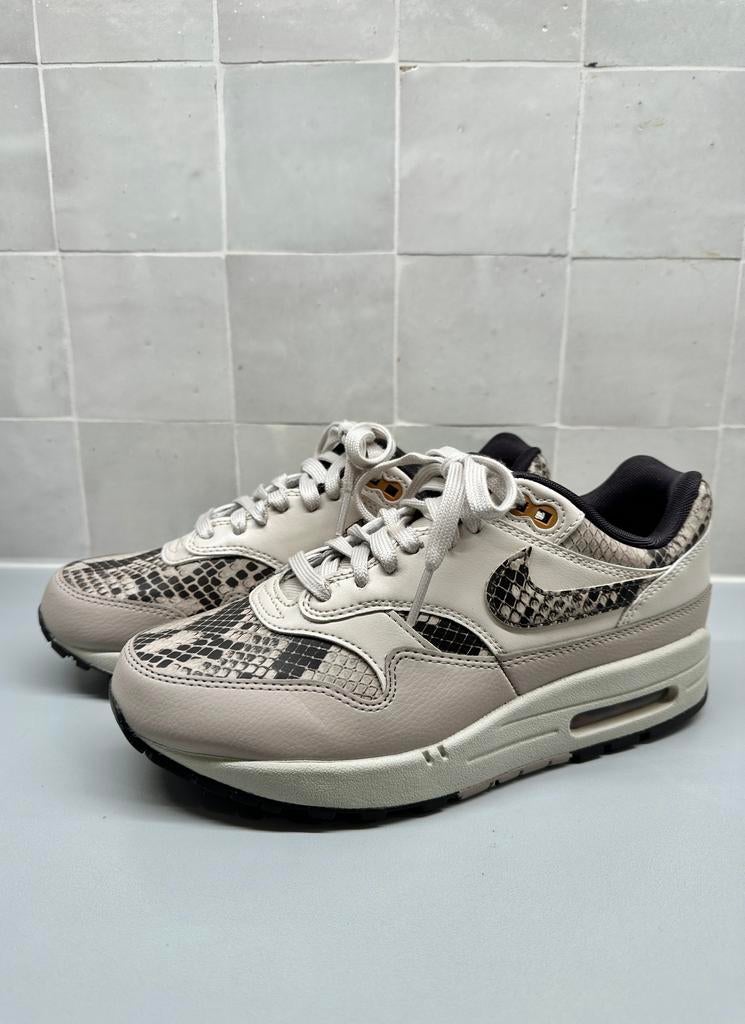 Nike Air Max 1 ‘87 Snakeskin Light Orewood Brown 38.5 nieuw, Verzenden, Beige, Nieuw, Sneakers of Gympen