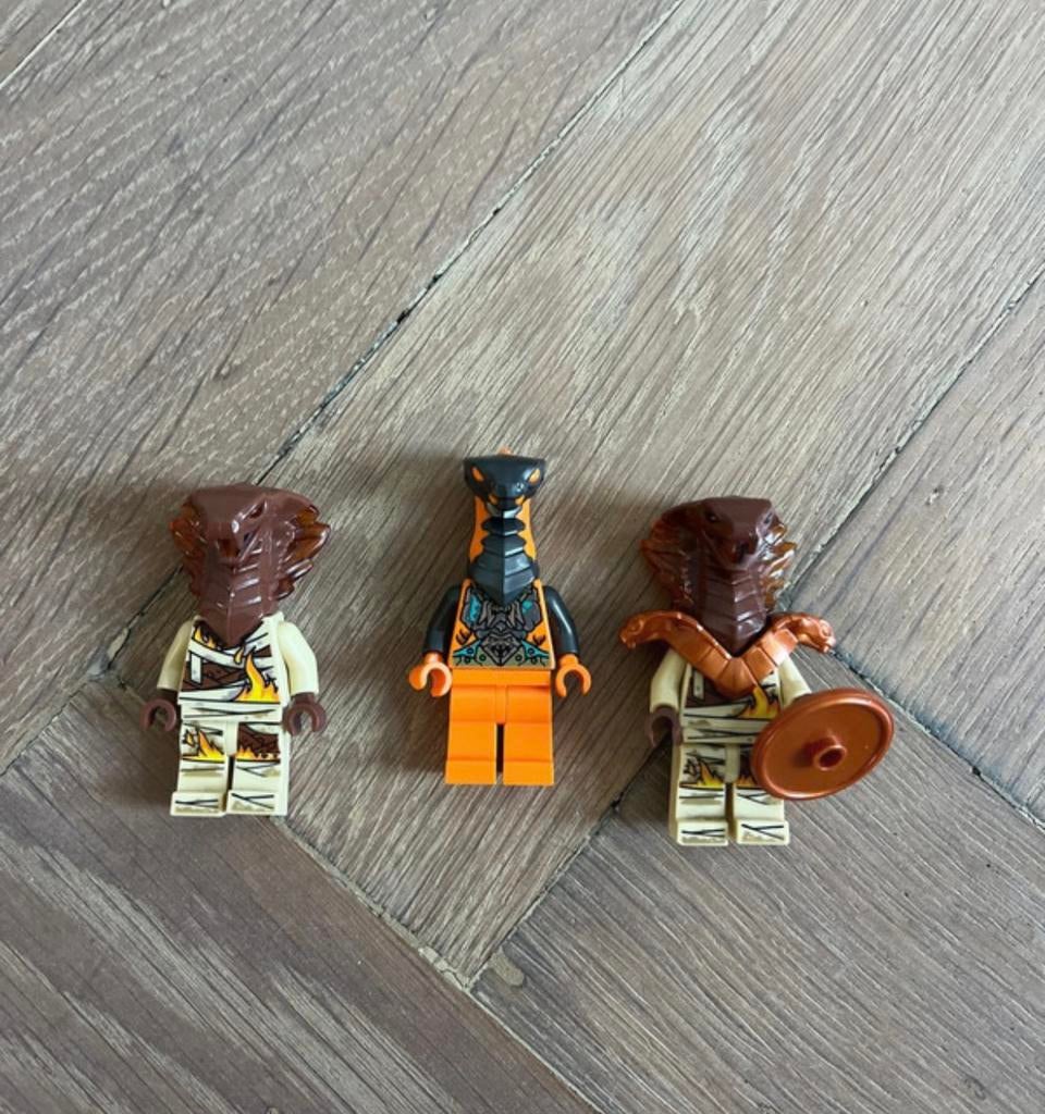 Lego Ninjago minifig pyro destroyer slang python dynamite, Kinderen en Baby's, Speelgoed | Duplo en Lego, Lego, Ophalen of Verzenden