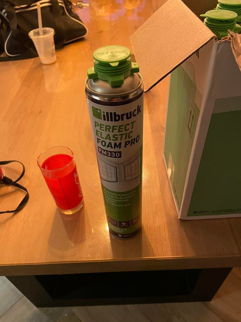 8x Illbruck Perfect Elastic Foam Pro FM330 purschuim – nieuw, Minder dan 4 cm, Overige materialen, Nieuw, Ophalen of Verzenden