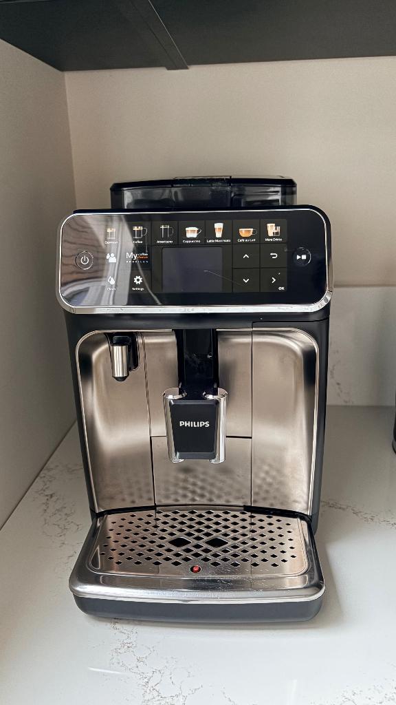 Phillips 5400 Series, Ophalen, Afneembaar waterreservoir, Koffiemachine, Koffiebonen
