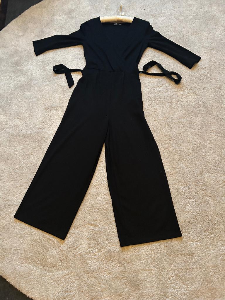 Jumpsuit maat M 38 - 40  zwart broekpak, Kleding | Dames, Jumpsuits, Ophalen of Verzenden, Zo goed als nieuw, Maat 38/40 (M), Zwart