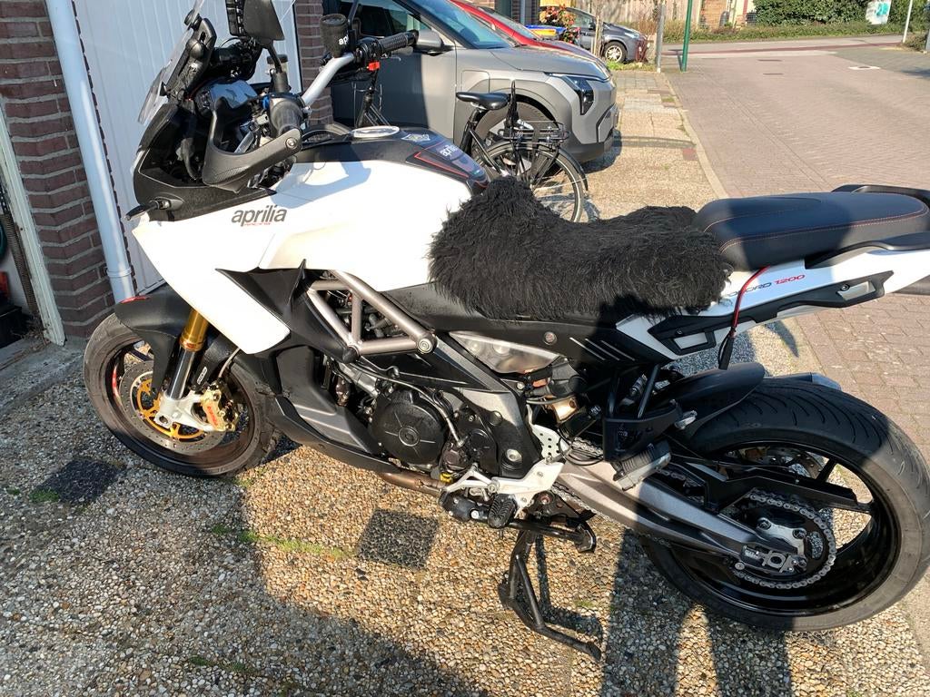 Aprilia Caponord 1200, 2014, 2 cilinders, Motorrijbewijs A, Gebruikt, 1200 cc