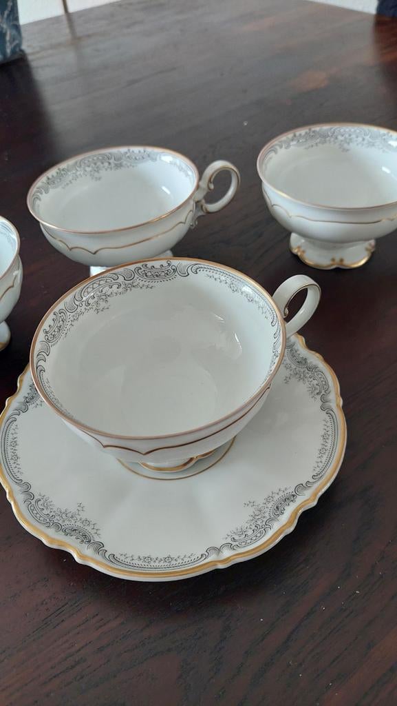 Hutschenreuther 1814 porselein 6 kop en schotel, Antiek en Kunst, Ophalen