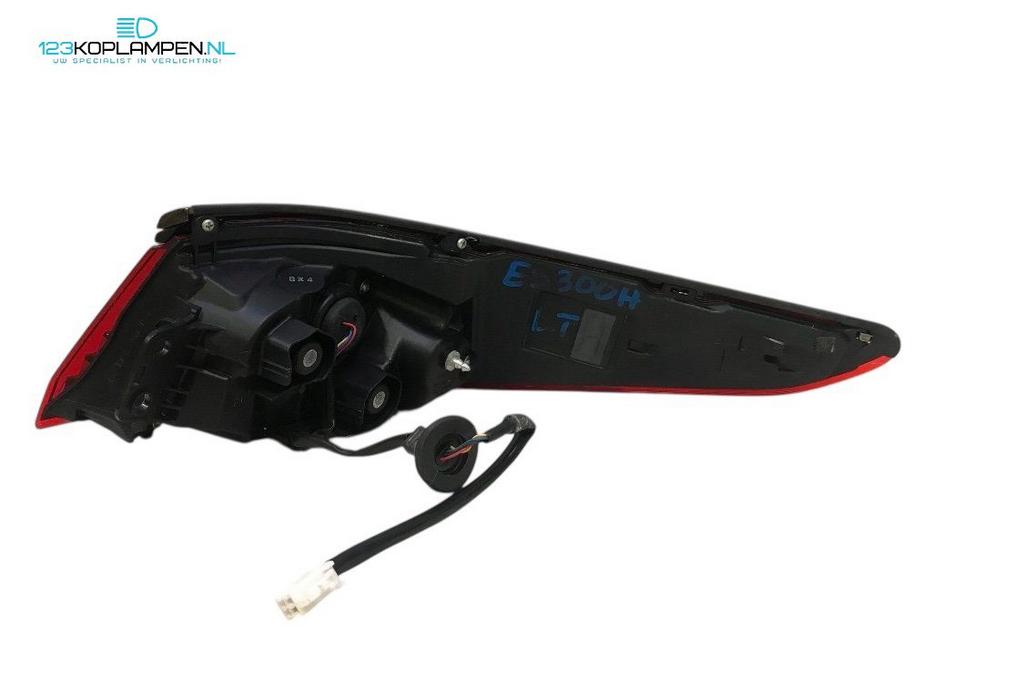 Lexus ES F-Sport achterlicht links LED, Gebruikt, -, Verzenden, Lexus