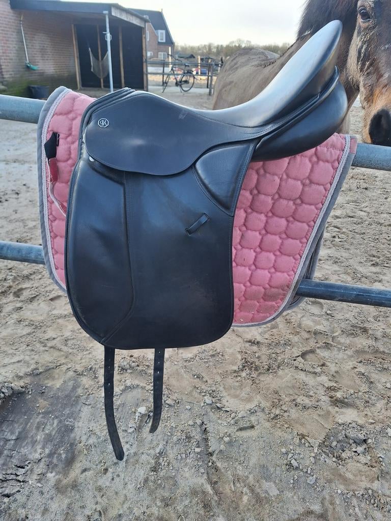 Kieffer dressuur zadel tekoop, Dieren en Toebehoren, Ophalen, Gebruikt, Dressuur