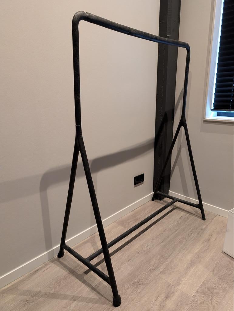 Clothes rack | IKEA turbo, Ophalen, Kunststof, 100 tot 150 cm, Overige typen