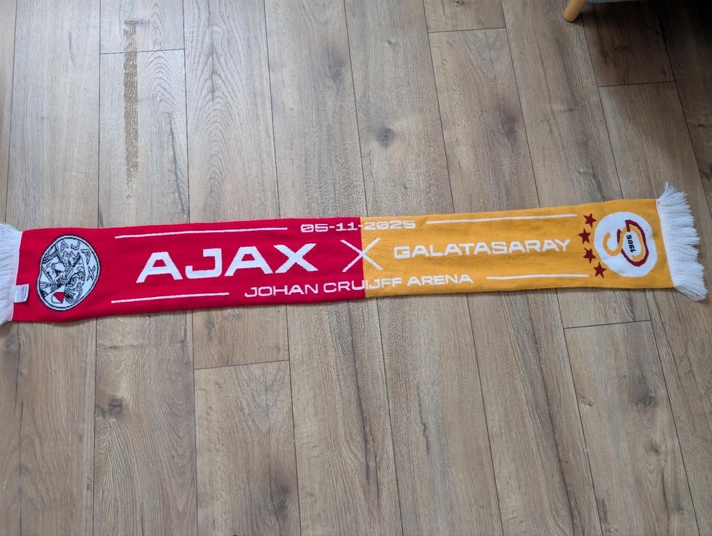 Ajax Galatasaray sjaal Champions League 2025, Maat XL, Ophalen of Verzenden, Nieuw, Clubaccessoires