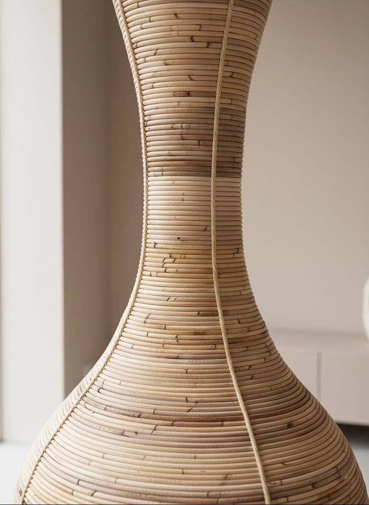 Prachtige lampenvoet van rotan, Huis en Inrichting, Ophalen of Verzenden, Zo goed als nieuw, Minder dan 100 cm