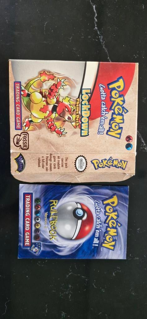 Leeg Pokémon Fossil Theme Deck 'LockDown' doosje + regelboek, Hobby en Vrije tijd, Verzamelkaartspellen | Pokémon, Ophalen of Verzenden