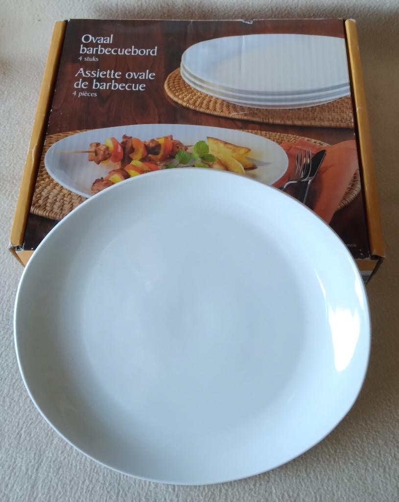 Borden, Huis en Inrichting, Keuken | Servies, Ophalen, Nieuw, Bord(en), Effen