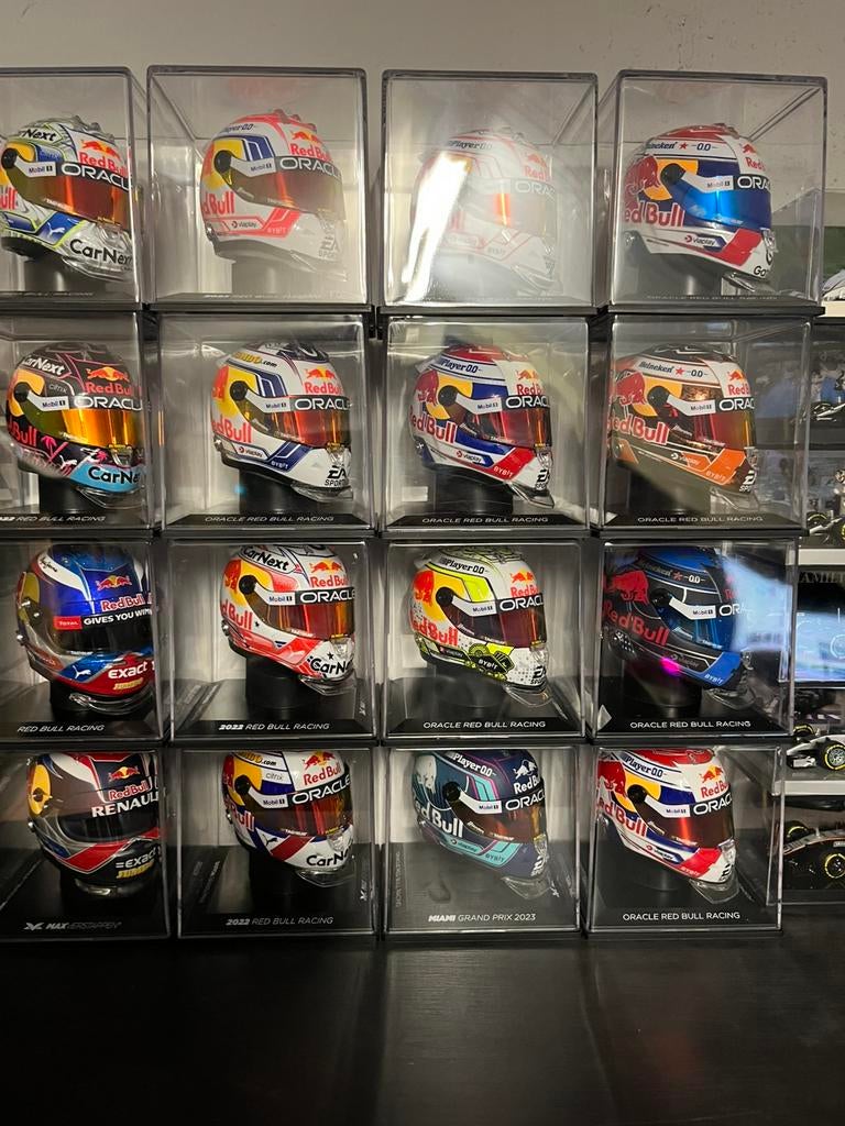 1/4 helm Verstappen shop editie met kartons 16 stuks, Verzenden, Nieuw, Formule 1