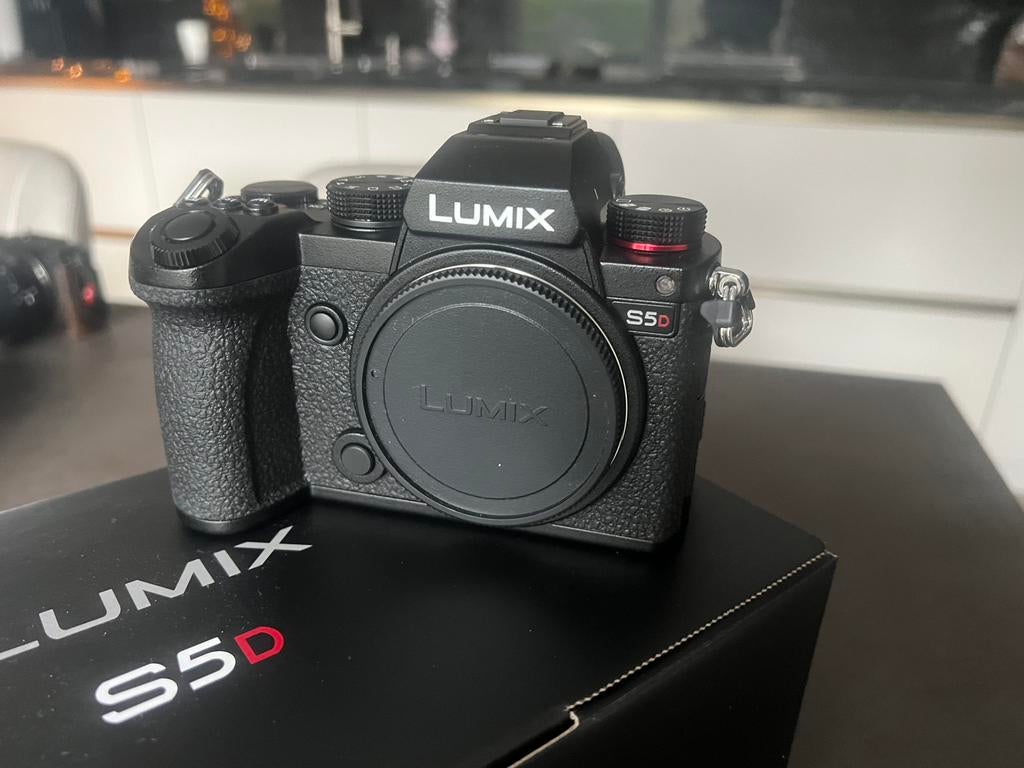 Panasonic Lumix S5d body nieuw ongebruikt!!, Audio, Tv en Foto, Fotocamera's Digitaal, Ophalen of Verzenden, Zo goed als nieuw