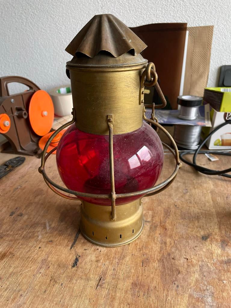 Scheepslamp (bostroenair), Ophalen