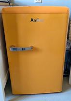 Koelkast (Amica, Geel, Tafelmodel), Witgoed en Apparatuur, Koelkasten en IJskasten, Gebruikt, 75 tot 100 liter, 45 tot 60 cm, Met vriesvak