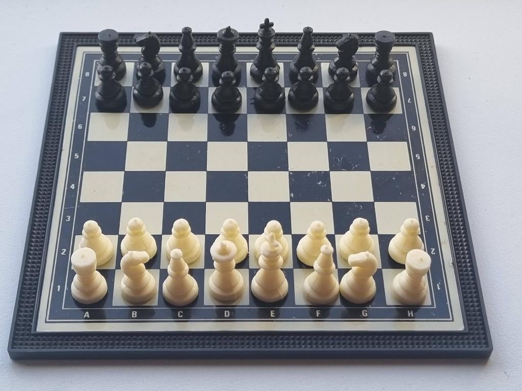 Magnetisch schaakspel, Hobby en Vrije tijd, Gezelschapsspellen | Bordspellen, Ophalen of Verzenden, Gebruikt