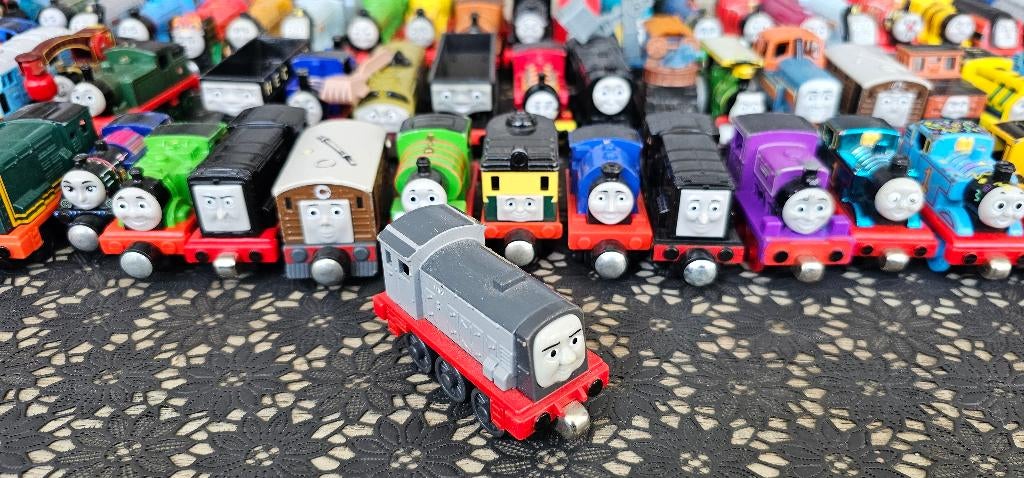 Thomas de trein Take n play Dennis, Ophalen of Verzenden, Zo goed als nieuw