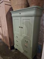 meidenkast,kabinet ``WOONWINKEL RUSTIEK``, Ophalen, Gebruikt