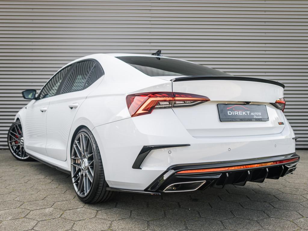 Skoda Octavia 2.0 TSI RS MILOTEC 266PK CANTON KEYLESS CAMERA, Stof, Gebruikt, Zwart, 4 cilinders