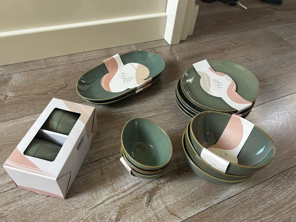 Fira servies groen, Huis en Inrichting, Keuken | Servies, Ophalen, Overige stijlen, Bord(en)