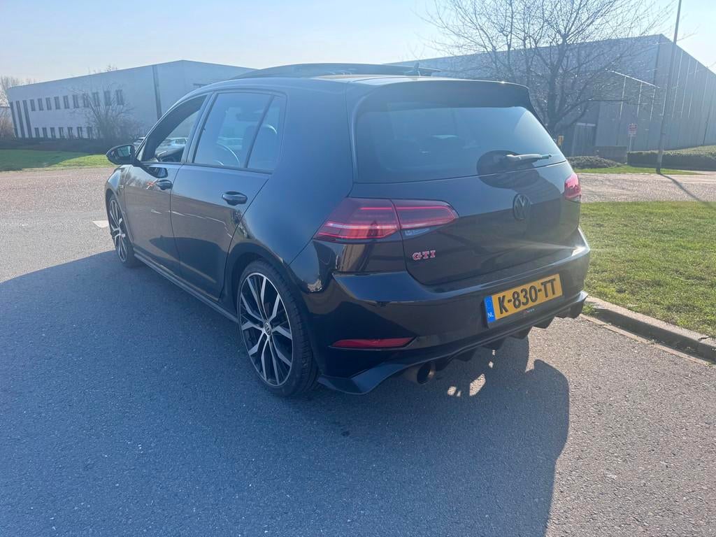 Volkswagen Golf 2017 * 2.0 TSI GTI Performance * PANO * AUTO, Auto's, Volkswagen, Gebruikt, Euro 6, 4 cilinders, 1984 cc