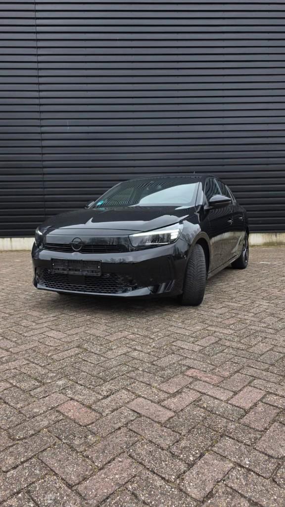 Opel Corsa 2024 Black Edition | VOL OPTIES | Digital Dash, Auto's, Opel, Particulier, Corsa, 360° camera, ABS, Achteruitrijcamera