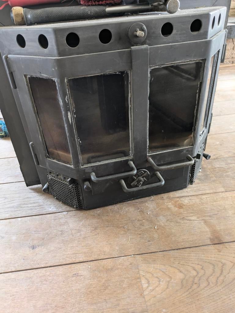 BARBAS Zwarte inzethaard met glazen deurtjes, Ophalen of Verzenden