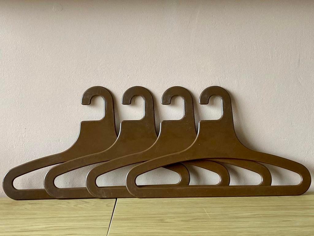 4x Schönbuch kledinghanger jaren '70 ~ € 5,00 per stuk, Ophalen of Verzenden