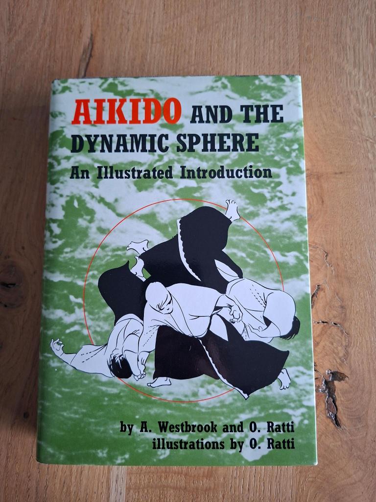 Aikido and the dynamic sphere, Gelezen, Vechtsport, Ophalen of Verzenden, A. Westbrook, O. Ratti.
