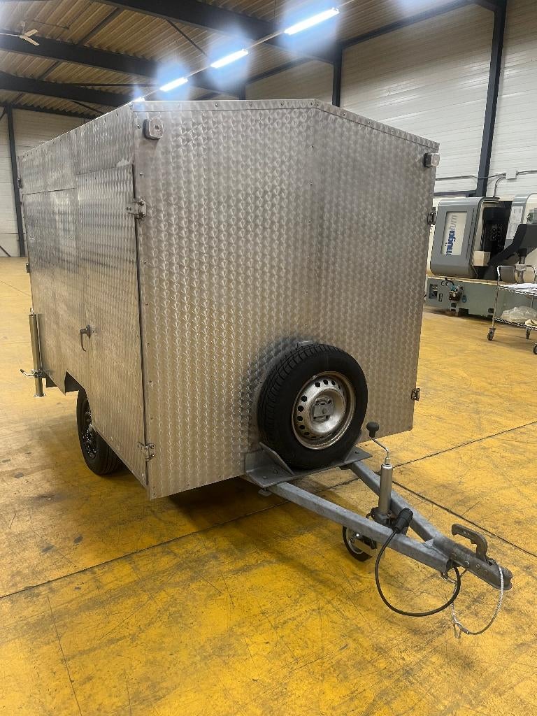 Dichte aanhanger voor 1 motor of 2 karts, Auto diversen, Ophalen, Gebruikt