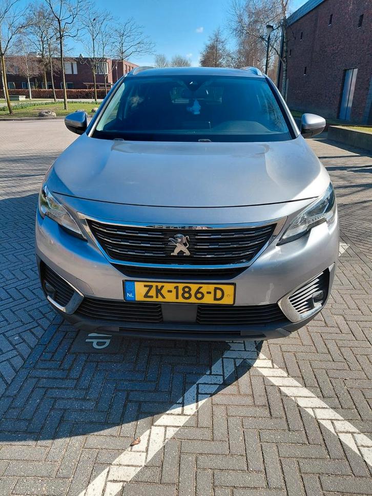 Peugeot 5008 1.2 PuretechPeugeot 5 130pk S&S Eat8 2019 Grijs, Auto's, Peugeot, Particulier, Airbags, Airconditioning, Bluetooth