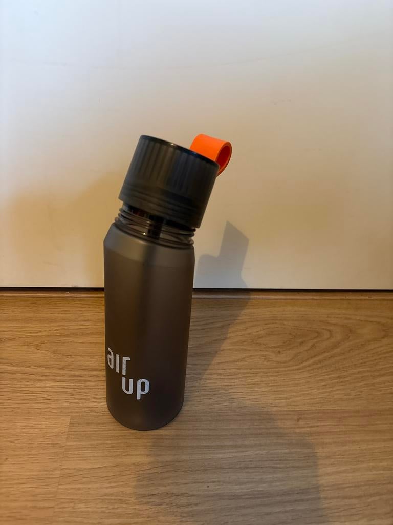 Originele airupwaterfles Mini Sipper - incl 3 pods - Blauwe fles 600ml