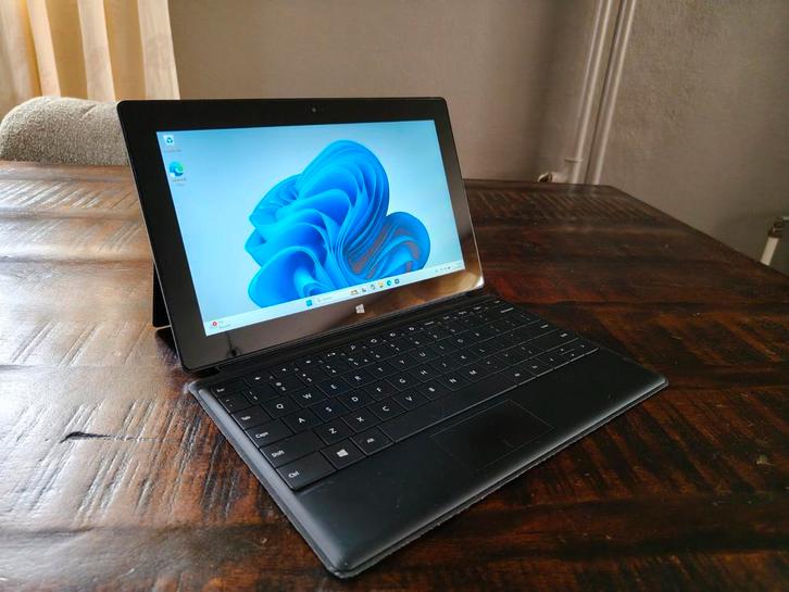 Microsoft Surface Pro 128gb i5 processor Windows 11, Computers en Software, Windows Laptops, Zo goed als nieuw, 12 inch, SSD, 2 tot 3 Ghz