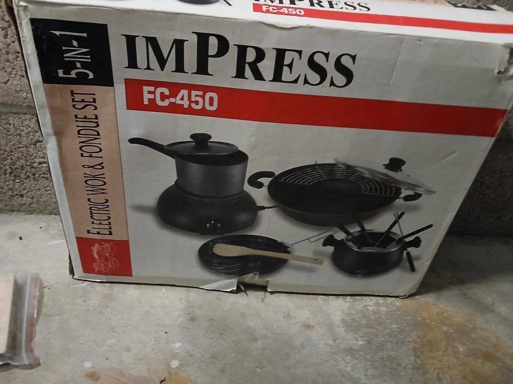 Impress FC-450 5-in-1 Elektrische Wok & Fondueset, Witgoed en Apparatuur, Gourmetstellen, Ophalen of Verzenden, Nieuw, 4 t/m 7 personen