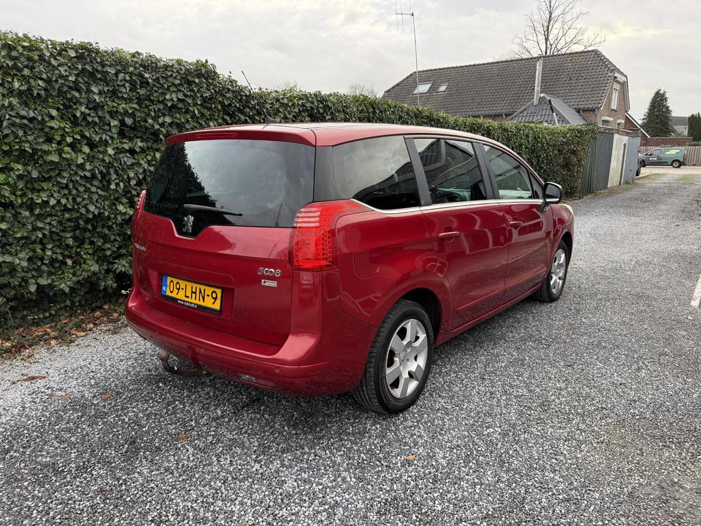 Peugeot 5008 1.6 HDiF Blue Lease 5p. | Navi | Autom. Airco |, Auto's, Voorwielaandrijving, Euro 5, Stof, Gebruikt