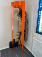 Moderne Oranje Staande Kapstok 'Chase' - Zo goed als nieuw, Ophalen, Zo goed als nieuw, Metaal, Staande kapstok