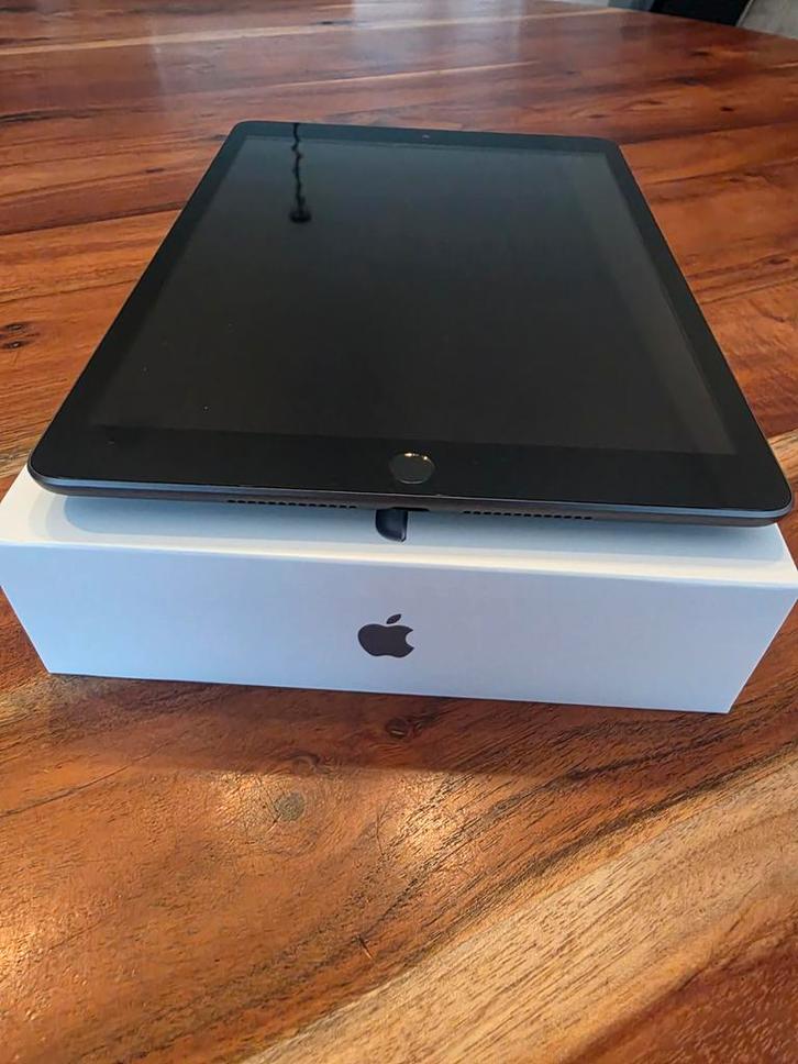iPad 9th Gen 64GB - Zo goed als nieuw!, Computers en Software, Apple iPads, Zo goed als nieuw, Apple iPad, 10 inch, 64 GB, Grijs