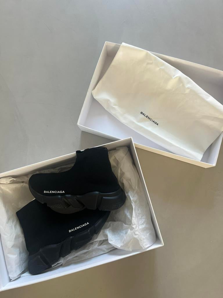 Balenciaga Speed Runner Sneakers – Zwart – Maat 35, Kleding | Dames, Schoenen, Zwart, Ophalen of Verzenden, Sneakers of Gympen