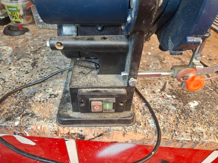 Ferm band/schijf schuurmachine. Gratis., Doe-het-zelf en Verbouw, Gereedschap | Schuurmachines, Ophalen