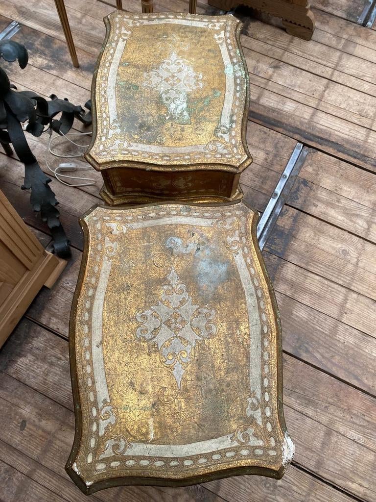 Twee Florentijnse kastjes tafeltjes nachtkastjes, Ophalen, Gebruikt