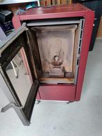 Pelletkachel bordeaux rood.  Type Kalor petit 6., Huis en Inrichting, Kachels, Ophalen, Gebruikt, Overige brandstoffen, Pelletkachel