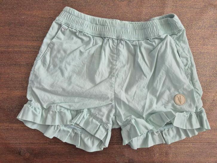 LEV Girls mintgroene shorts met ruches - Maat 104, Kinderen en Baby's, Kinderkleding | Maat 104, Zo goed als nieuw, Meisje, Broek