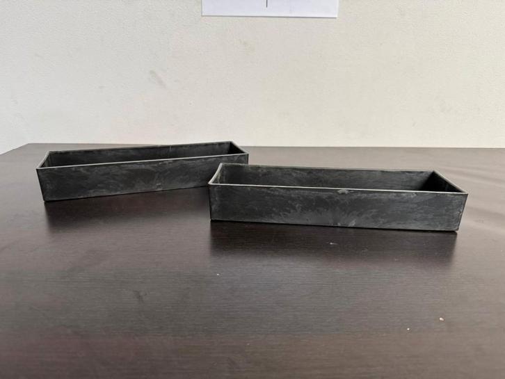 Partij verschillende vormen kunststof bloembakjes, Tuin en Terras, Bloembakken en Plantenbakken, Zo goed als nieuw, Kunststof