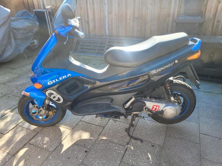 Gilera runner sp dubbel disk, Fietsen en Brommers, Brommers | Derbi, Zo goed als nieuw, Ophalen of Verzenden