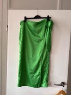 Shoeby zomerrok wikkelrok rok groen satijn m/l, Kleding | Dames, Rokken, Ophalen of Verzenden, Zo goed als nieuw, Groen, Onder de knie